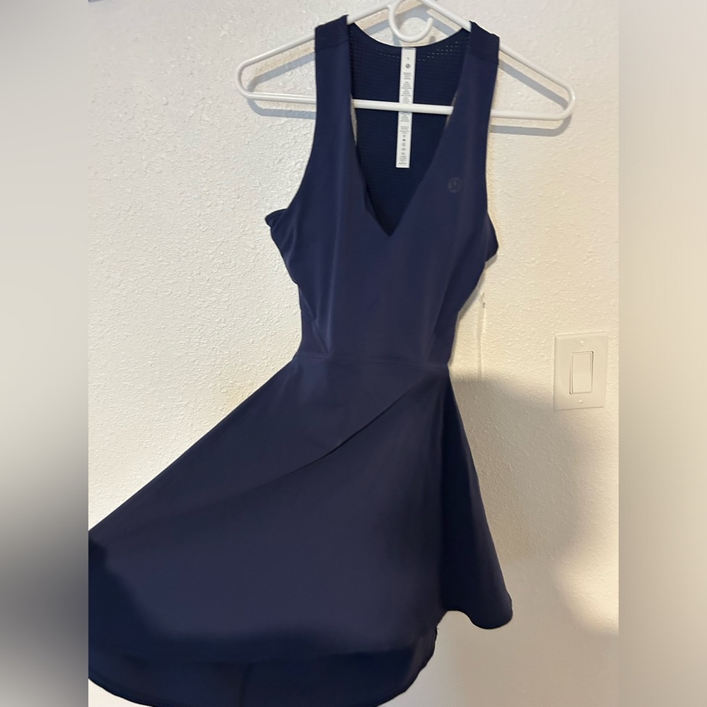 Lululemon navy blue - v neck - tennis dress